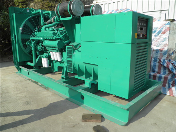 札达出租发电机 发电机组厂家：柴油发电机组的控制屏的作用是什么？