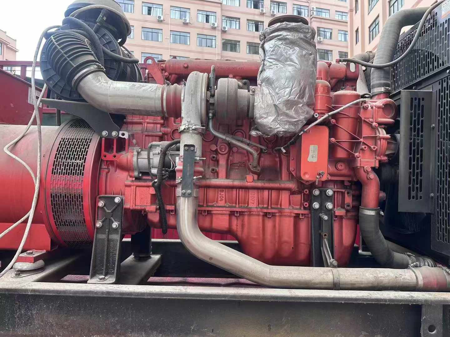 札达如何选择适合 600kW 柴油发电机组的过载保护器？